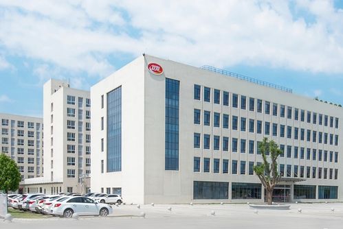 毛利率升至47 卫龙上半年净利超4亿 辣条收入降了,蔬菜制品增收